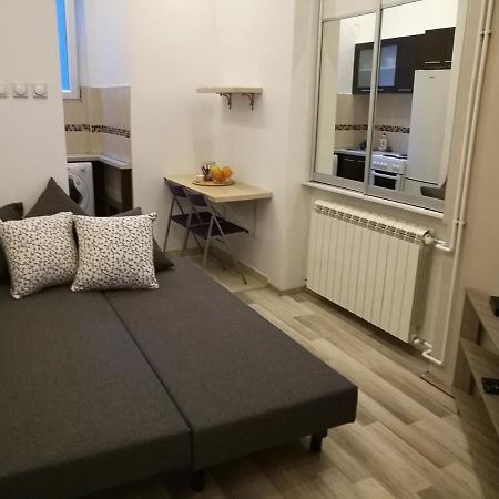 Apartment In The Heart Of เบลเกรด ภายนอก รูปภาพ