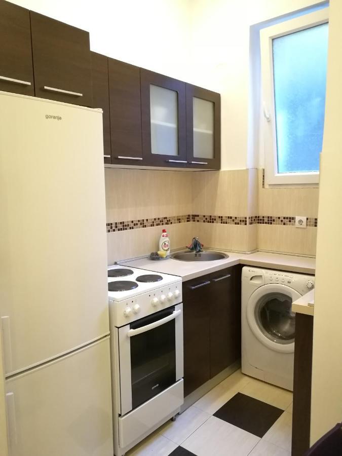 Apartment In The Heart Of เบลเกรด ภายนอก รูปภาพ