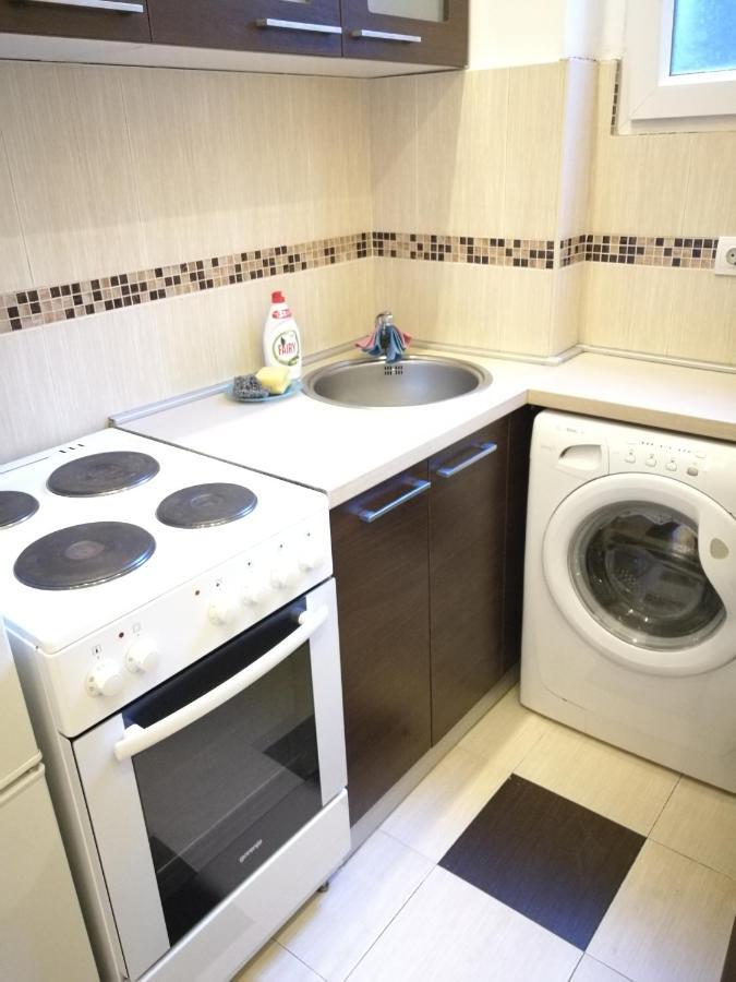 Apartment In The Heart Of เบลเกรด ภายนอก รูปภาพ